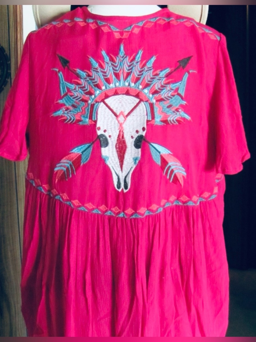 Roper Fuchsia Short Sleeve Cardigan with Skull & Feather Embroidery, Retail $65 - Picture 2 of 9